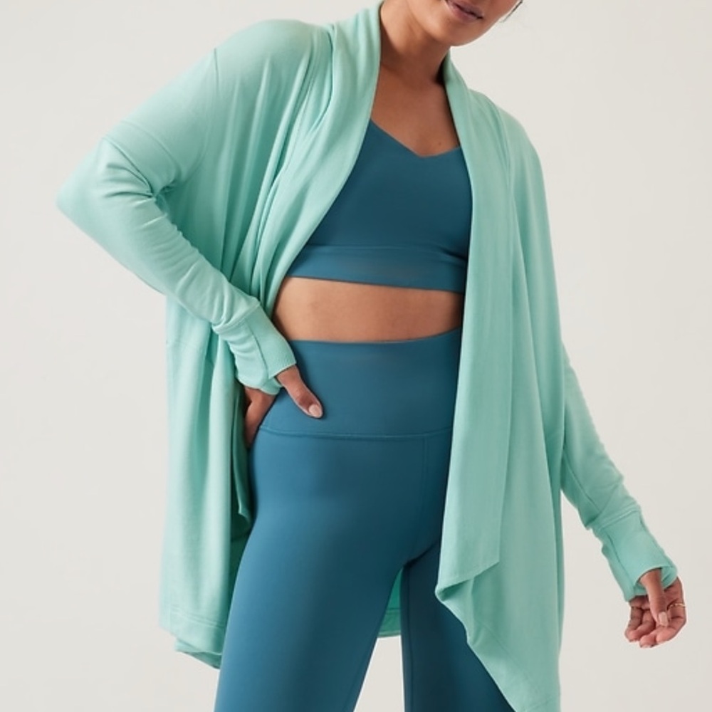 Athleta PRANAYAMA WRAP szM. NWT